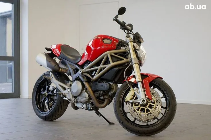 Ducati Monster  Image 1